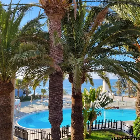 2 Sun Club Terraza Semesterbostad *