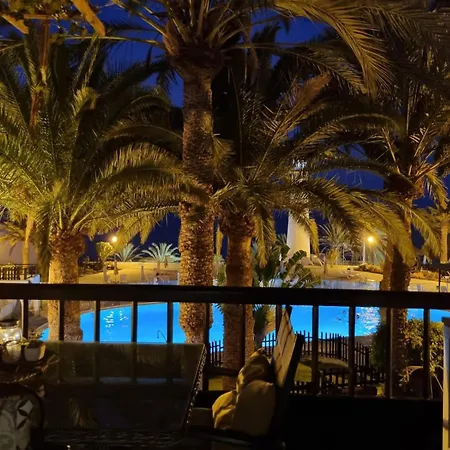 2 Sun Club Terraza Semesterbostad *