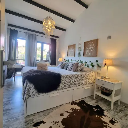 2 Sun Club Terraza 別荘 *