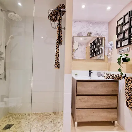 2 Sun Club Terraza * マスパロマス